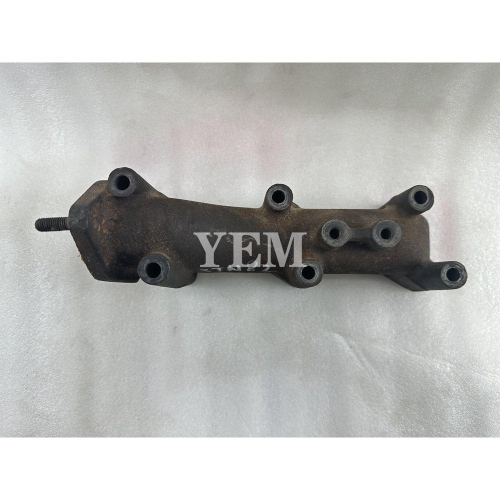 Used Exhaust Manifold For Yanmar 3TN82 Engine