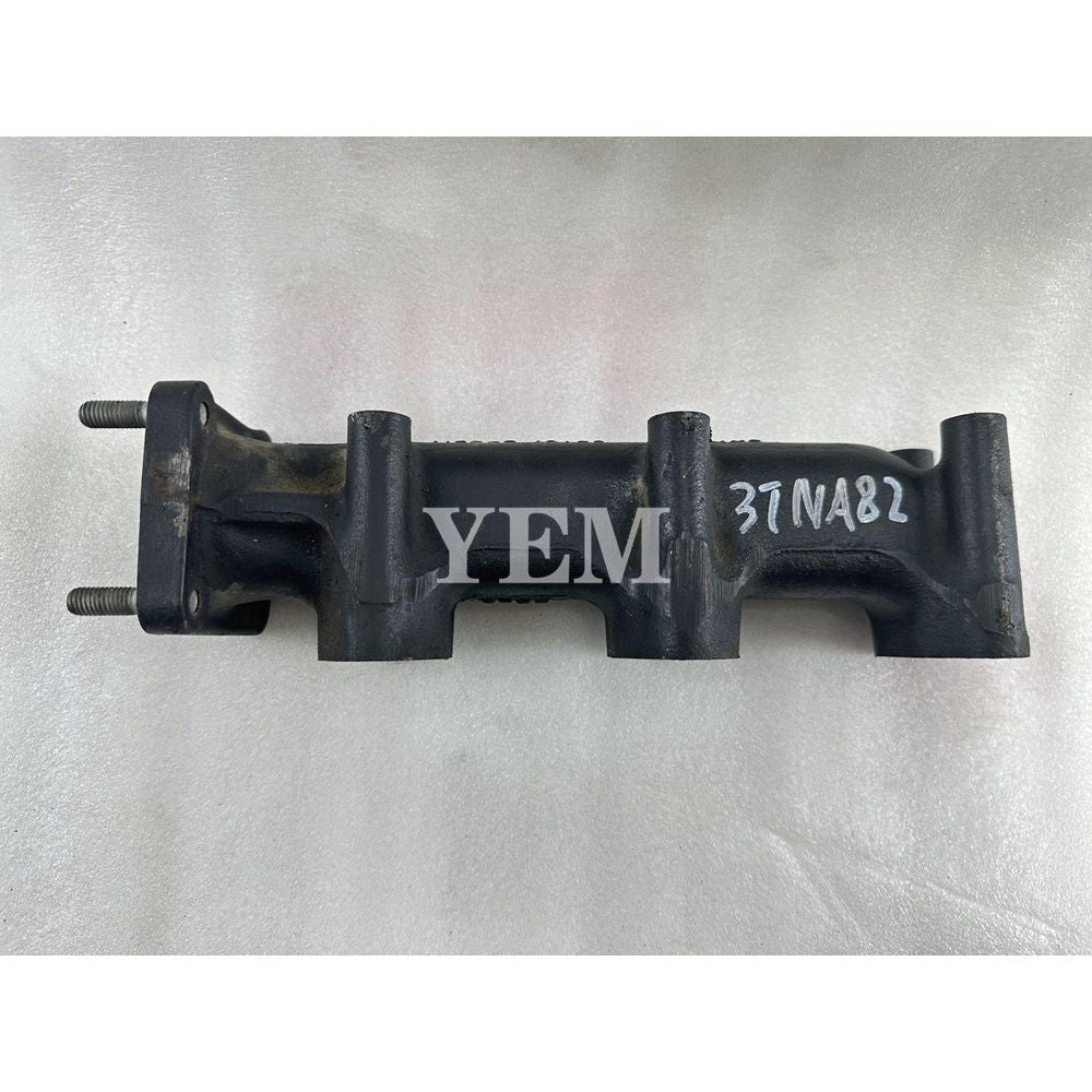 Used Exhaust Manifold For Yanmar 3TNA82 Engine