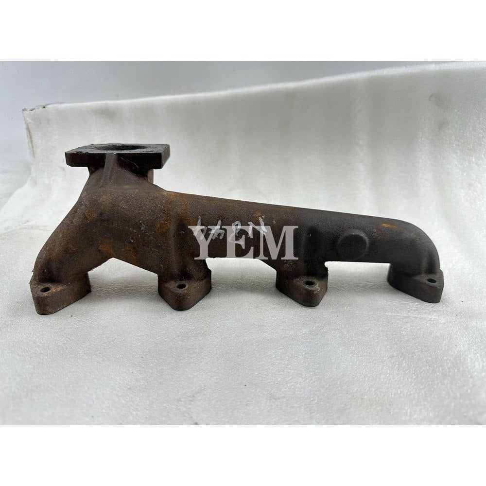 Used Exhaust Manifold For Shibaura N844 Engine ST450 ST460 Tractor For Shibaura