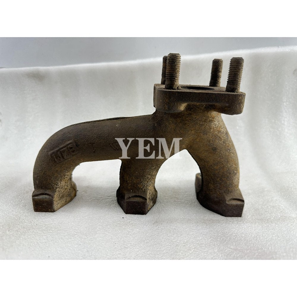 Used Exhaust Manifold For Isuzu 3KC1 Engine Gehlmax MB 148 excavator For Isuzu