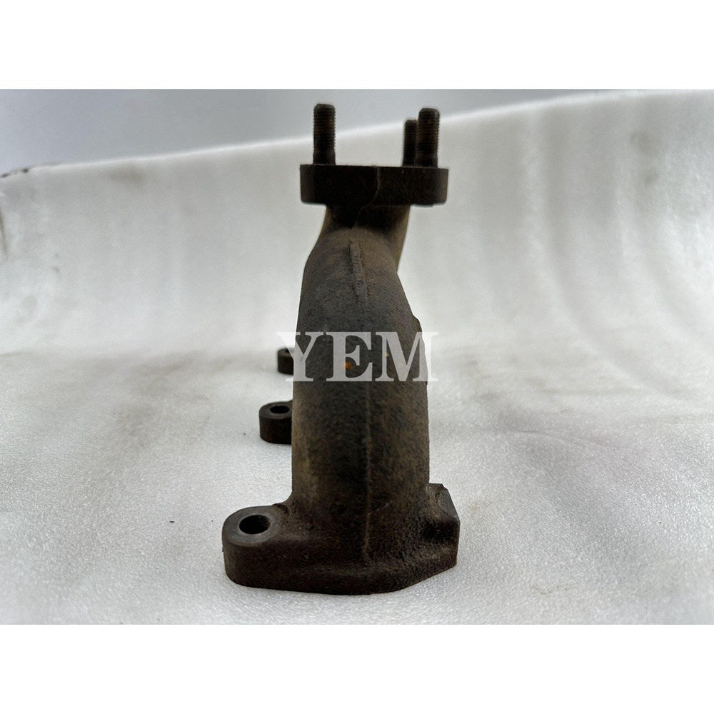 Used Exhaust Manifold For Isuzu 3KC1 Engine Gehlmax MB 148 excavator For Isuzu