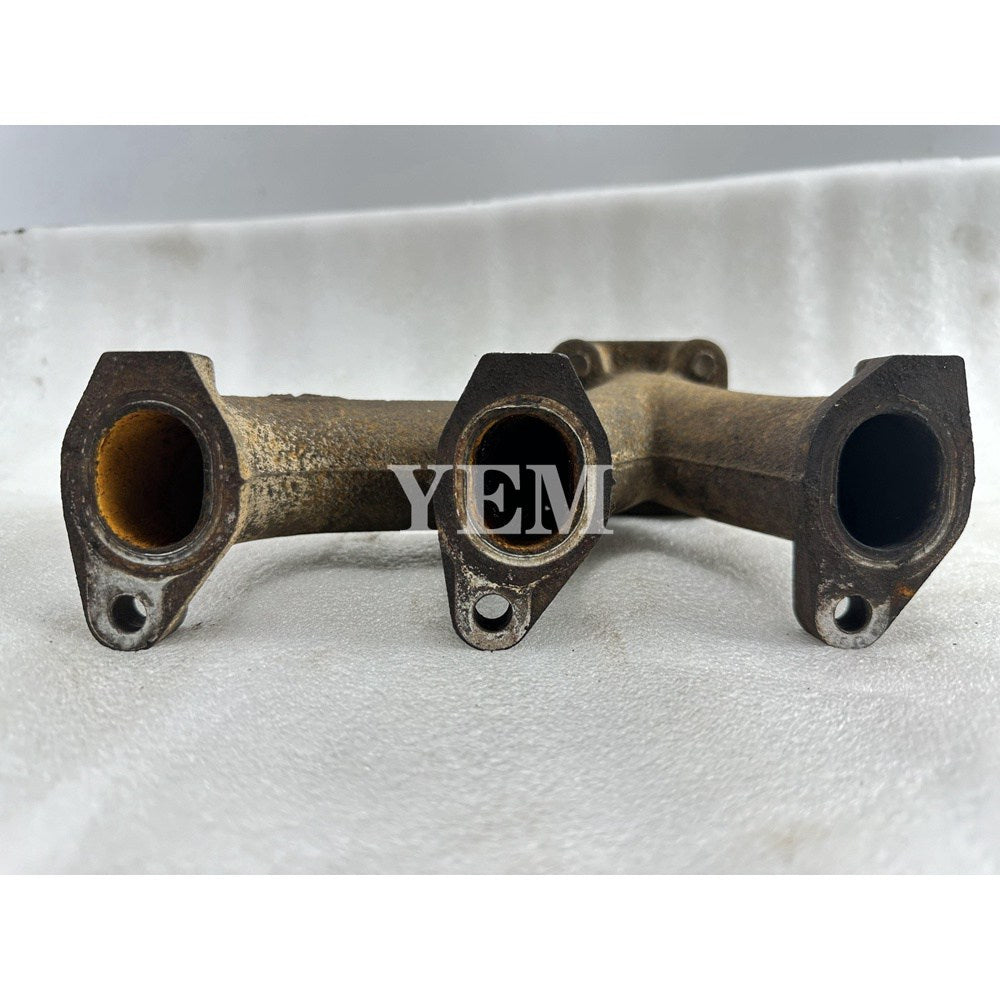 Used Exhaust Manifold For Isuzu 3KC1 Engine Gehlmax MB 148 excavator For Isuzu