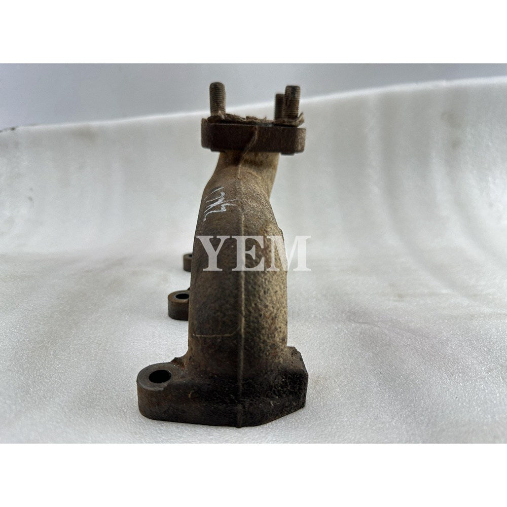 Used Exhaust Manifold For Isuzu 3KC1 Engine EX12 EX15 EX20UR EX20UR-2 EX22 EX25 EX30UR EX30UR-2 Excavator For Isuzu