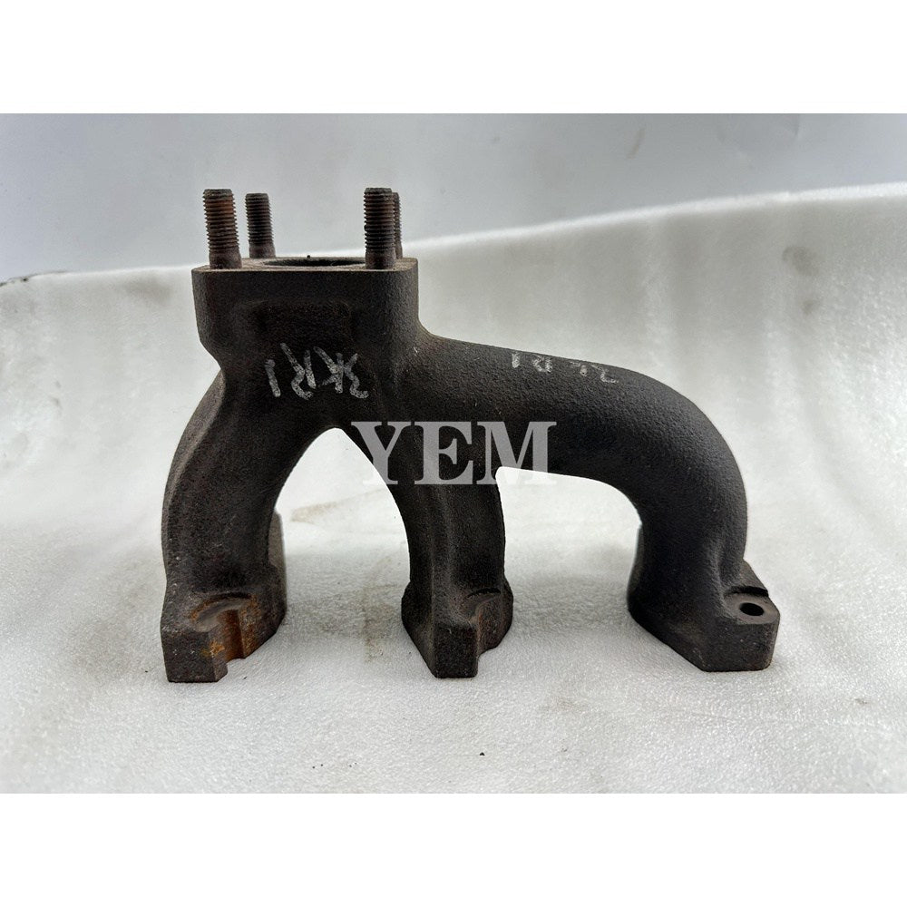 Used Exhaust Manifold For Isuzu 3KR1 Engine EX22 EX25 EX30 EX35 EX40UR EX40UR-2 Excavator For Isuzu