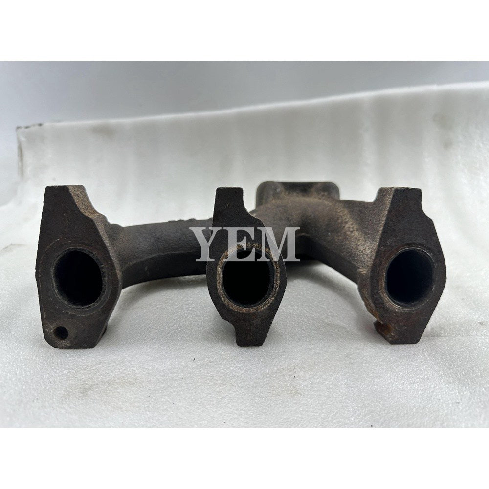 Used Exhaust Manifold For Isuzu 3KR1 Engine EX22 EX25 EX30 EX35 EX40UR EX40UR-2 Excavator For Isuzu