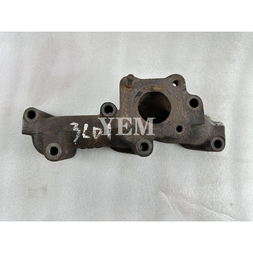 Used Exhaust Manifold For Isuzu 3LD1 Engine Hanix H 36 R excavator