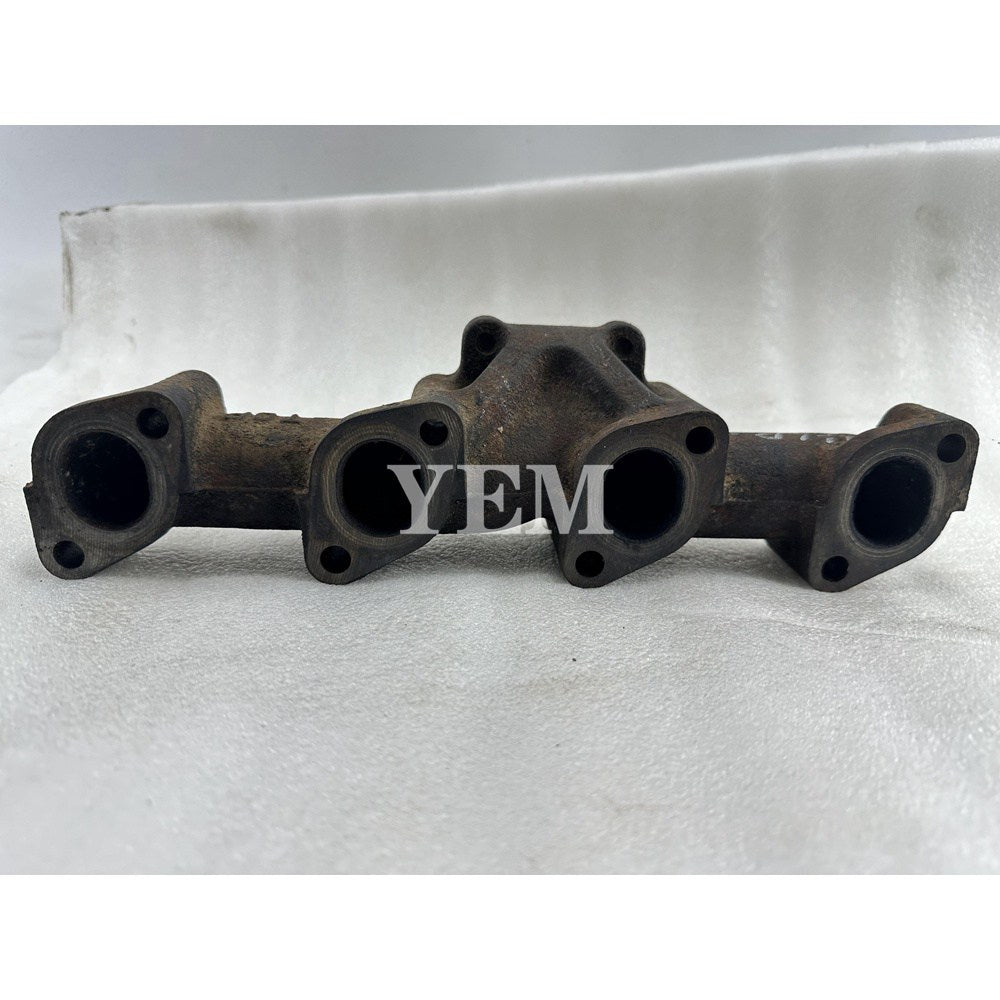 Used Exhaust Manifold For Isuzu 4LB1 Engine ZX27U ZX30U ZX35U ZX40U ZX50U ZX55UR Excavator For Isuzu