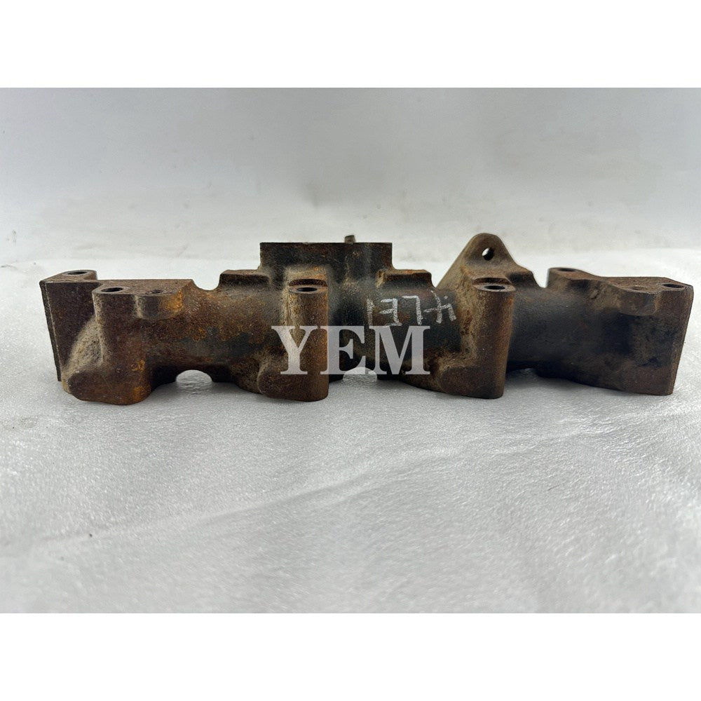 Used Exhaust Manifold For Isuzu 4LE1 Engine Fiat Kobelco EX 50-U excavator For Isuzu