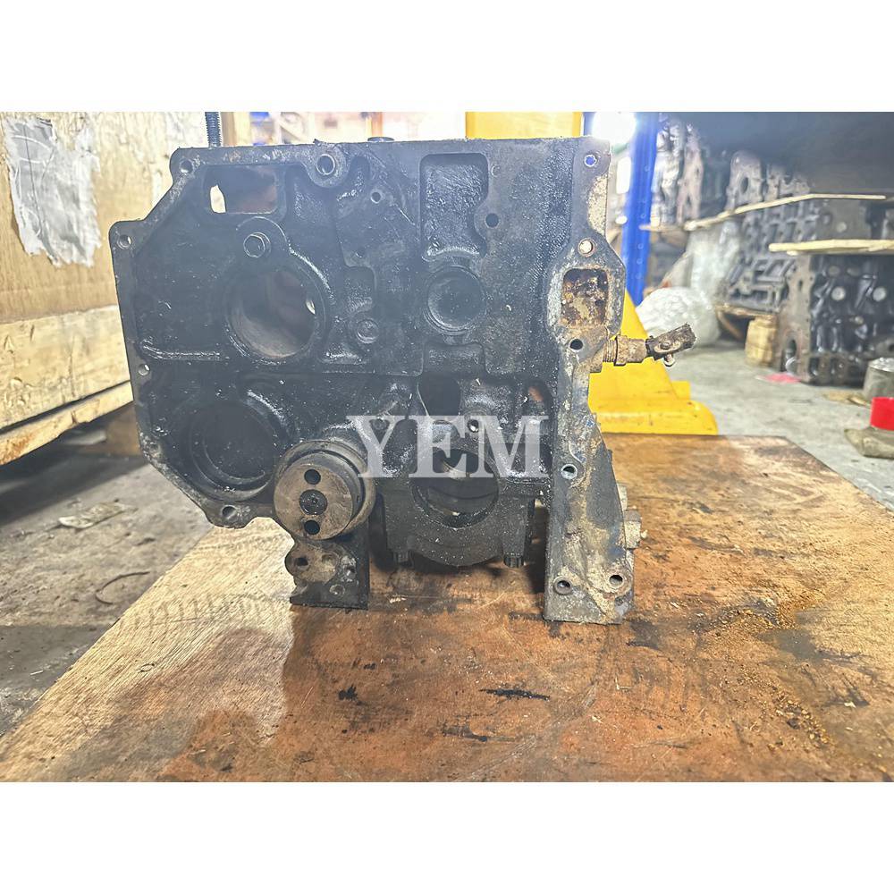 3KC1 Cylinder Block For Isuzu Gehlmax MB 148 excavator For Isuzu