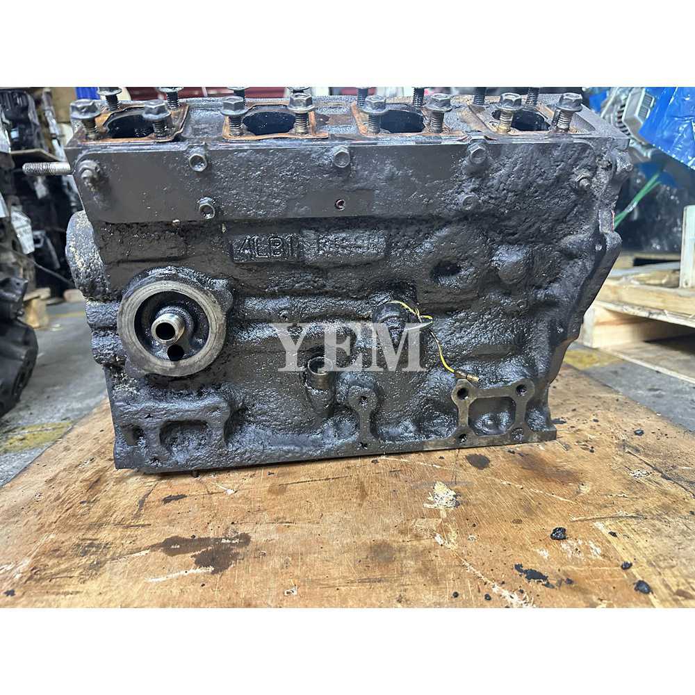 4LB1 Cylinder Block For Isuzu 4LB1 Excavator tractor Engine For Isuzu