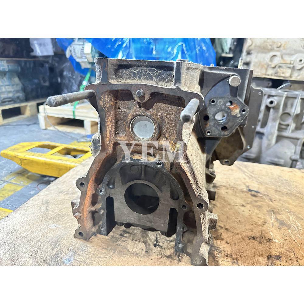 3KB1 Cylinder Block For Isuzu MBU-IHI 14 PX excavator For Isuzu