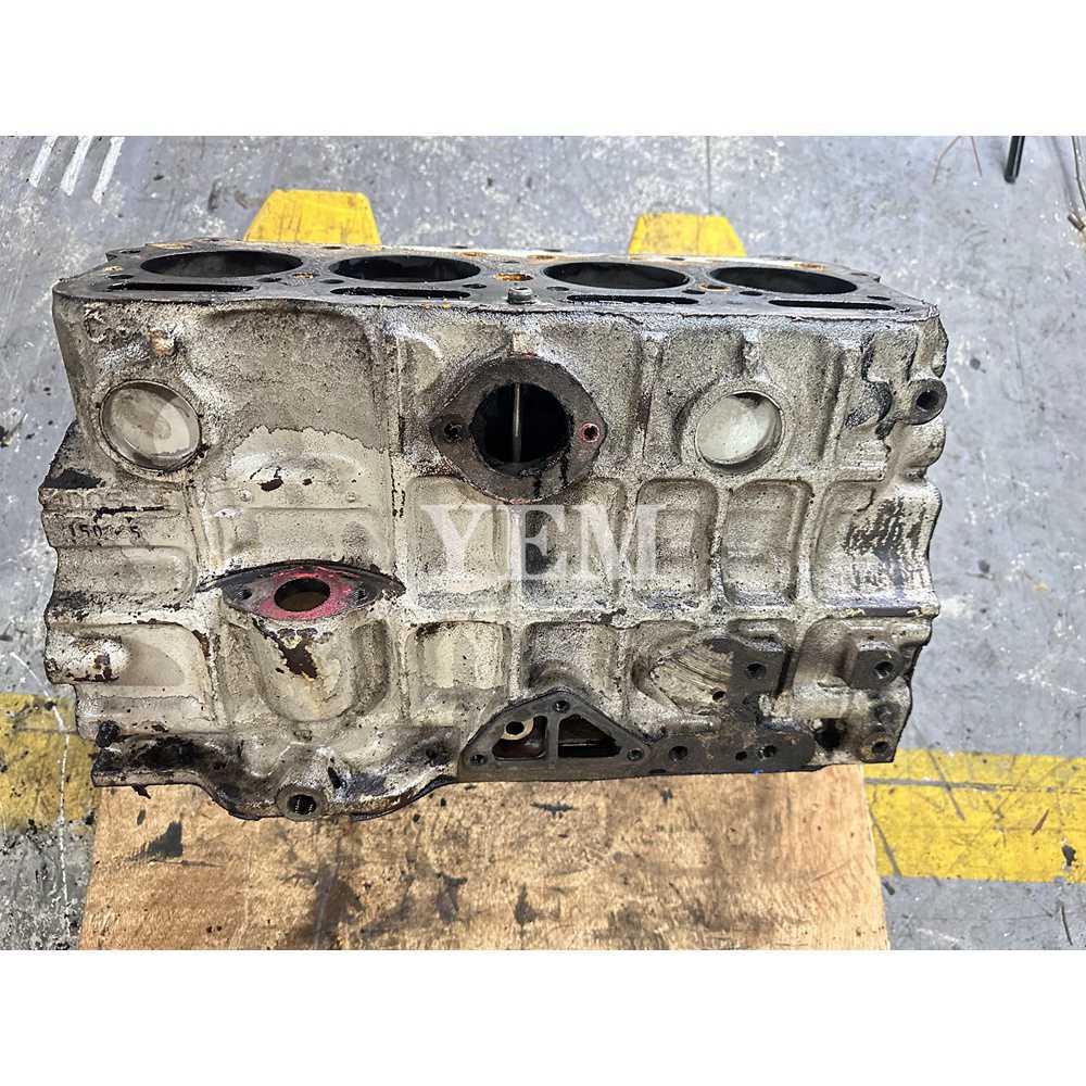 4DQ5 Cylinder Block For Mitsubishi ST4040 tractor For Mitsubishi