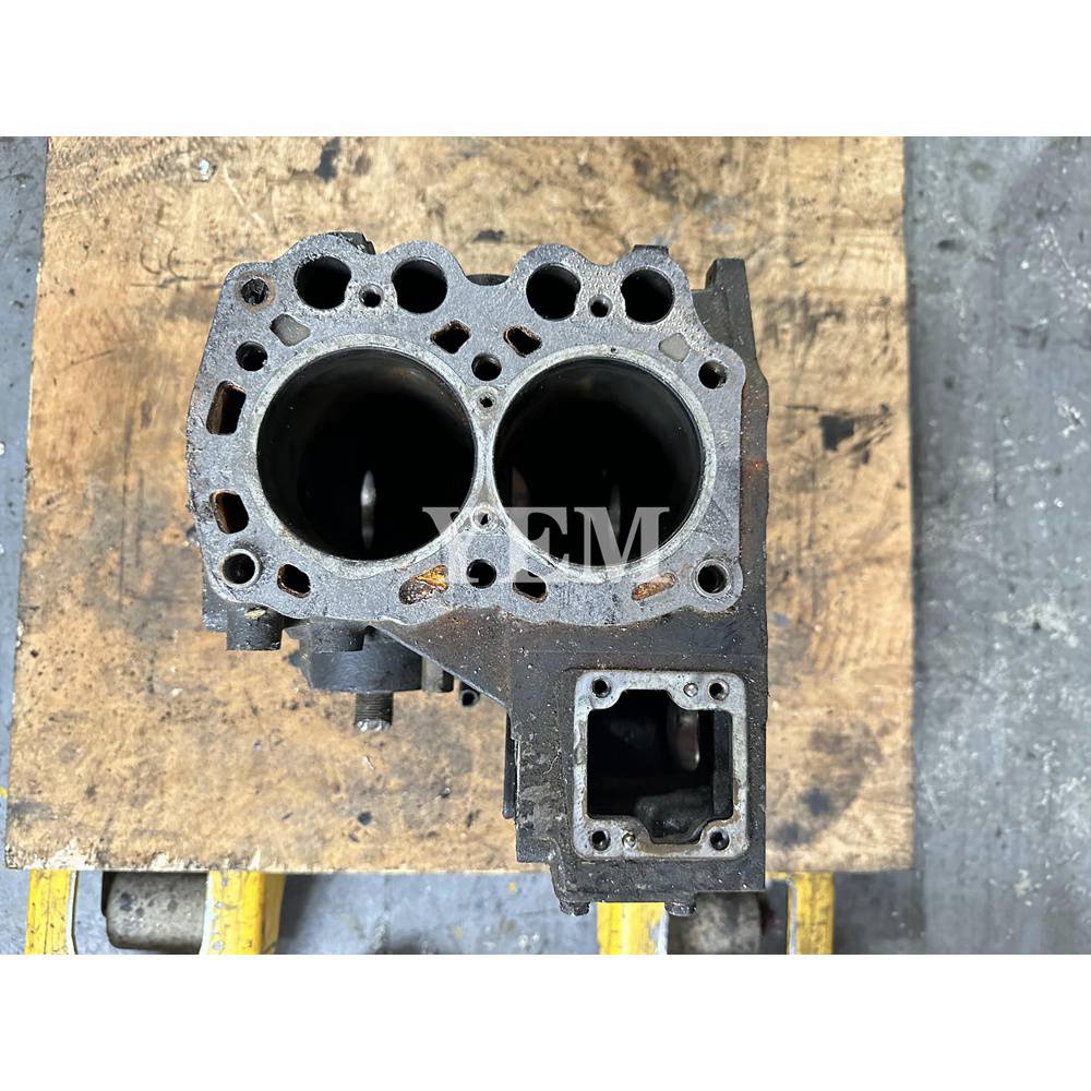 L2E Cylinder Block For Mitsubishi MT372 tractor