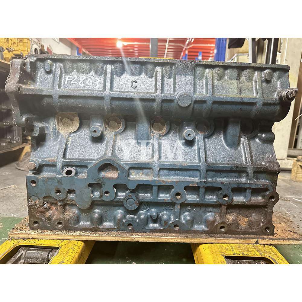 F2803 Cylinder Block For Kubota BT CBD 3. diesel forklift For Kubota