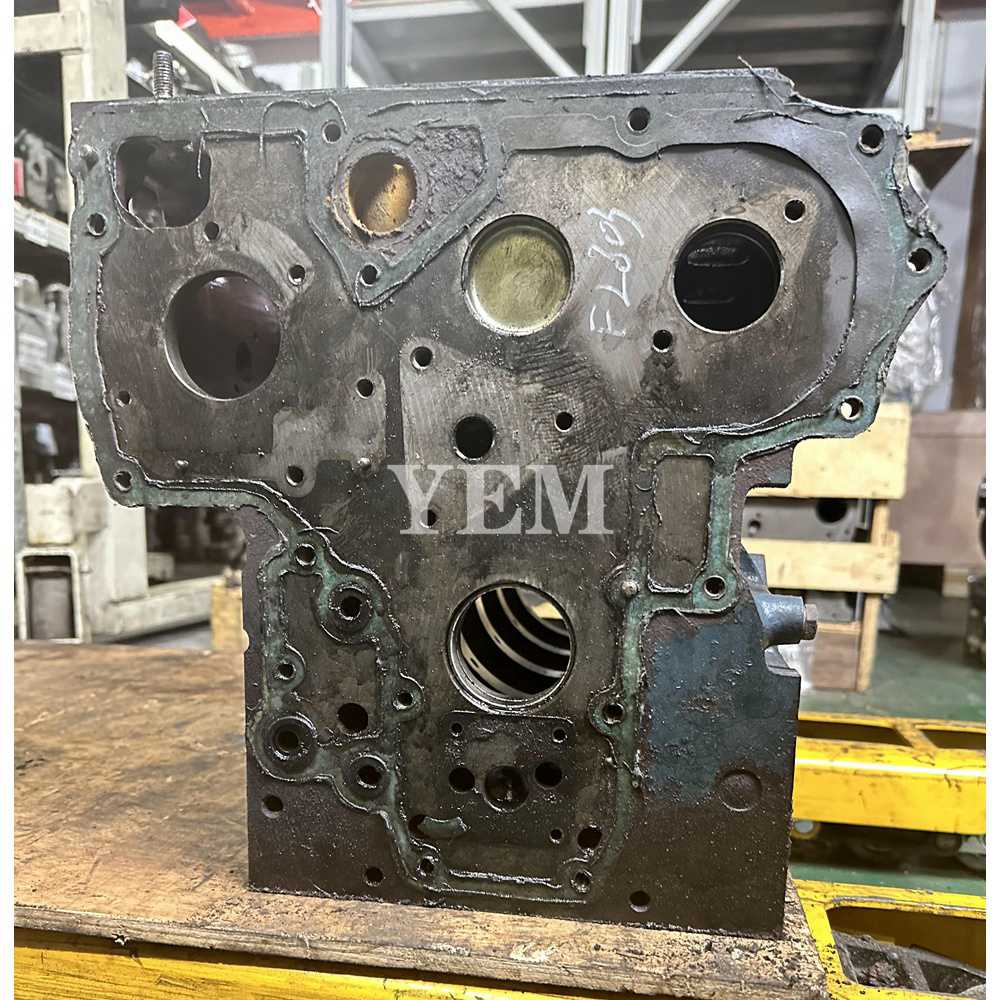 F2803 Cylinder Block For Kubota BT CBD 3. diesel forklift For Kubota