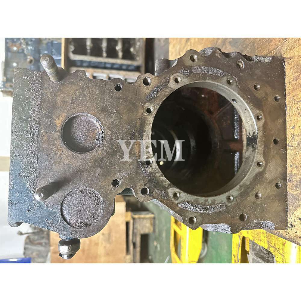 F2803 Cylinder Block For Kubota BT CBD 3. diesel forklift For Kubota