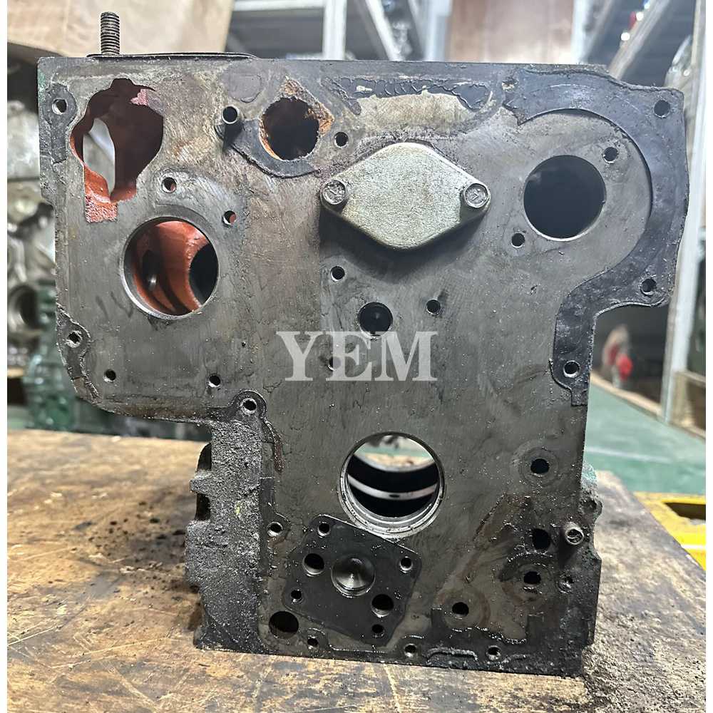 D950 Cylinder Block For Kubota B1600 B8200 B20 B1702 For Kubota