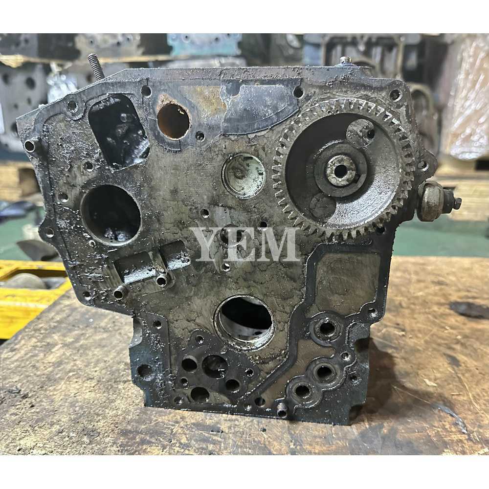 Z482 Cylinder Block 16853-01016 For Kubota Gehlmax MB 048 excavator For Kubota