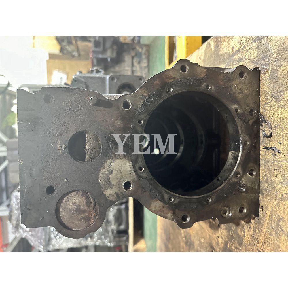 V1505 Cylinder Block 1E024-01018 For Kubota Neuson 2800 RDV excavator For Kubota