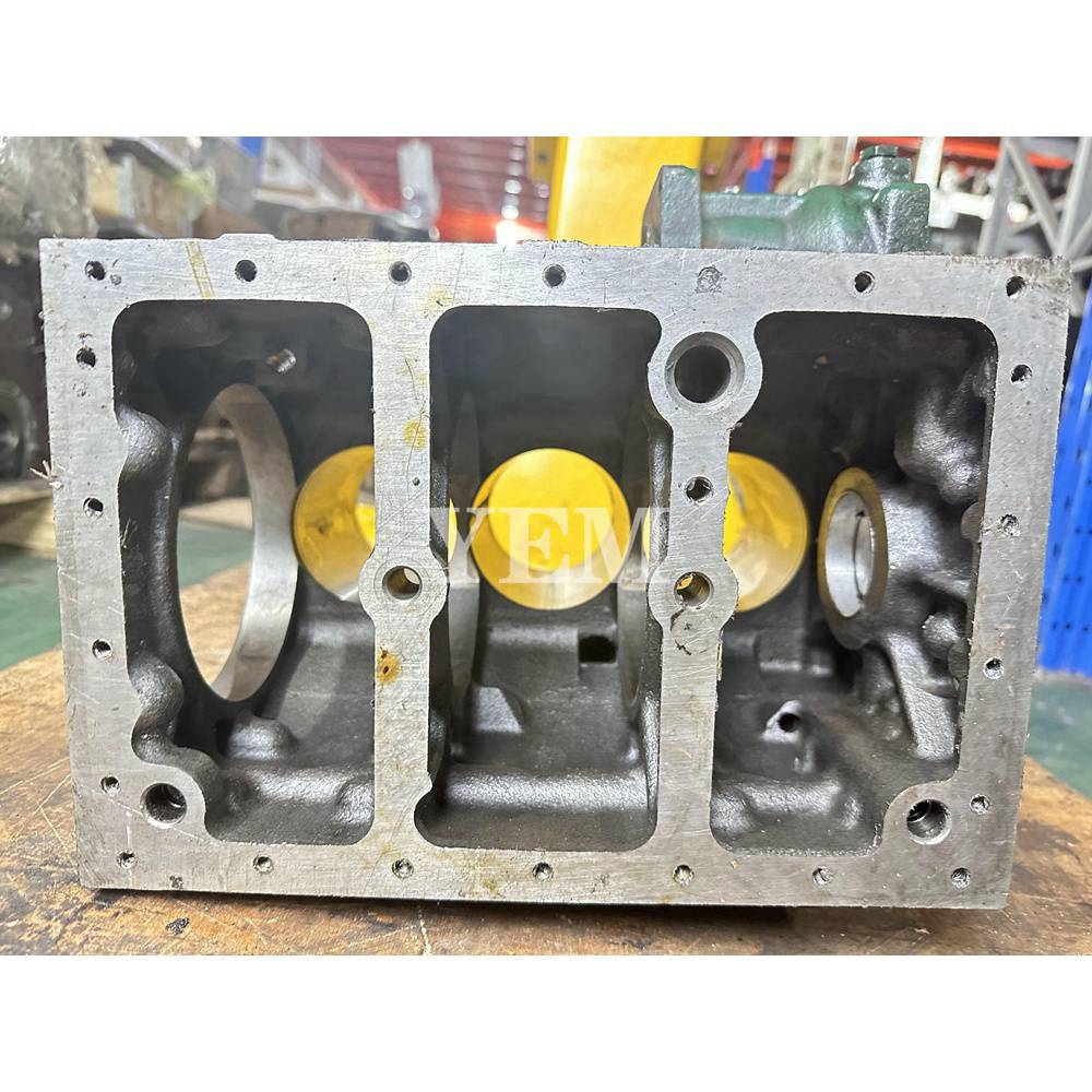 D1105 A Cylinder Block 1E021-01017 For Kubota D1105 A Excavator tractor Engine For Kubota