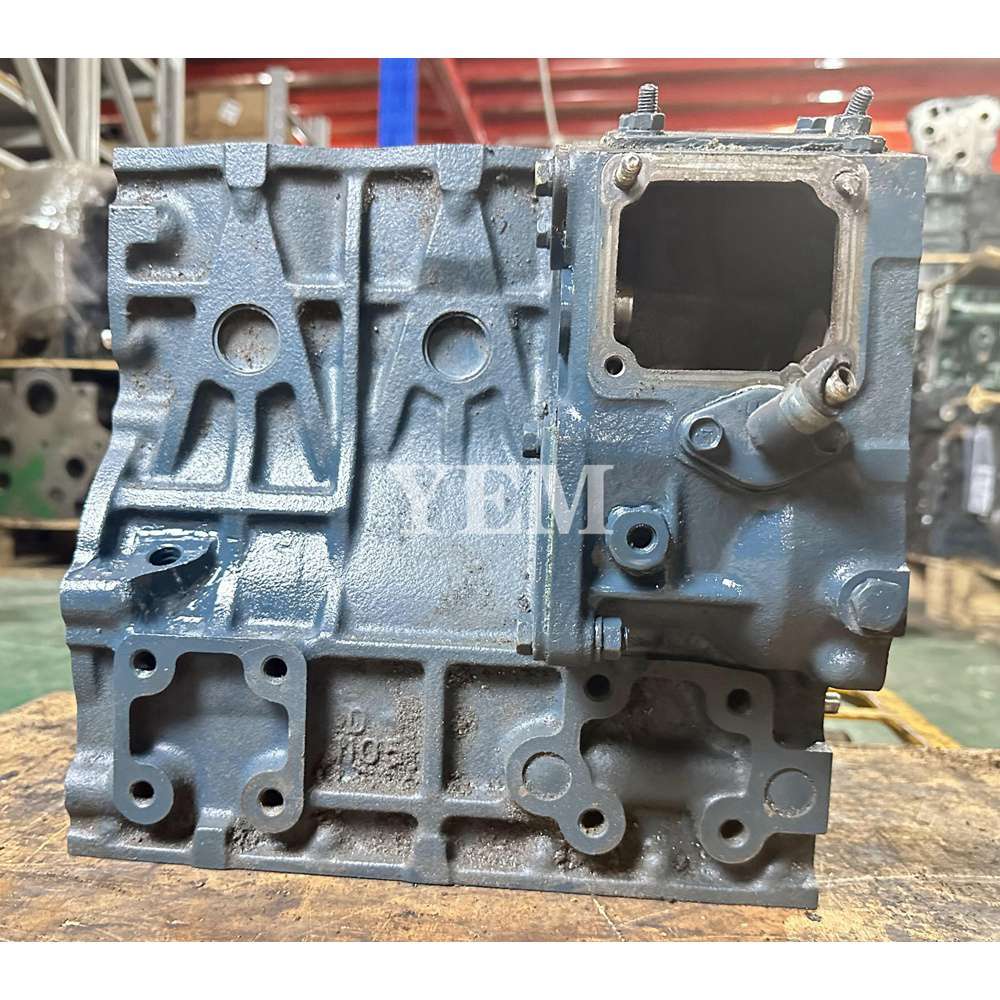 D1105 B Cylinder Block 16684-01018 For Kubota D1105 B Excavator tractor Engine For Kubota