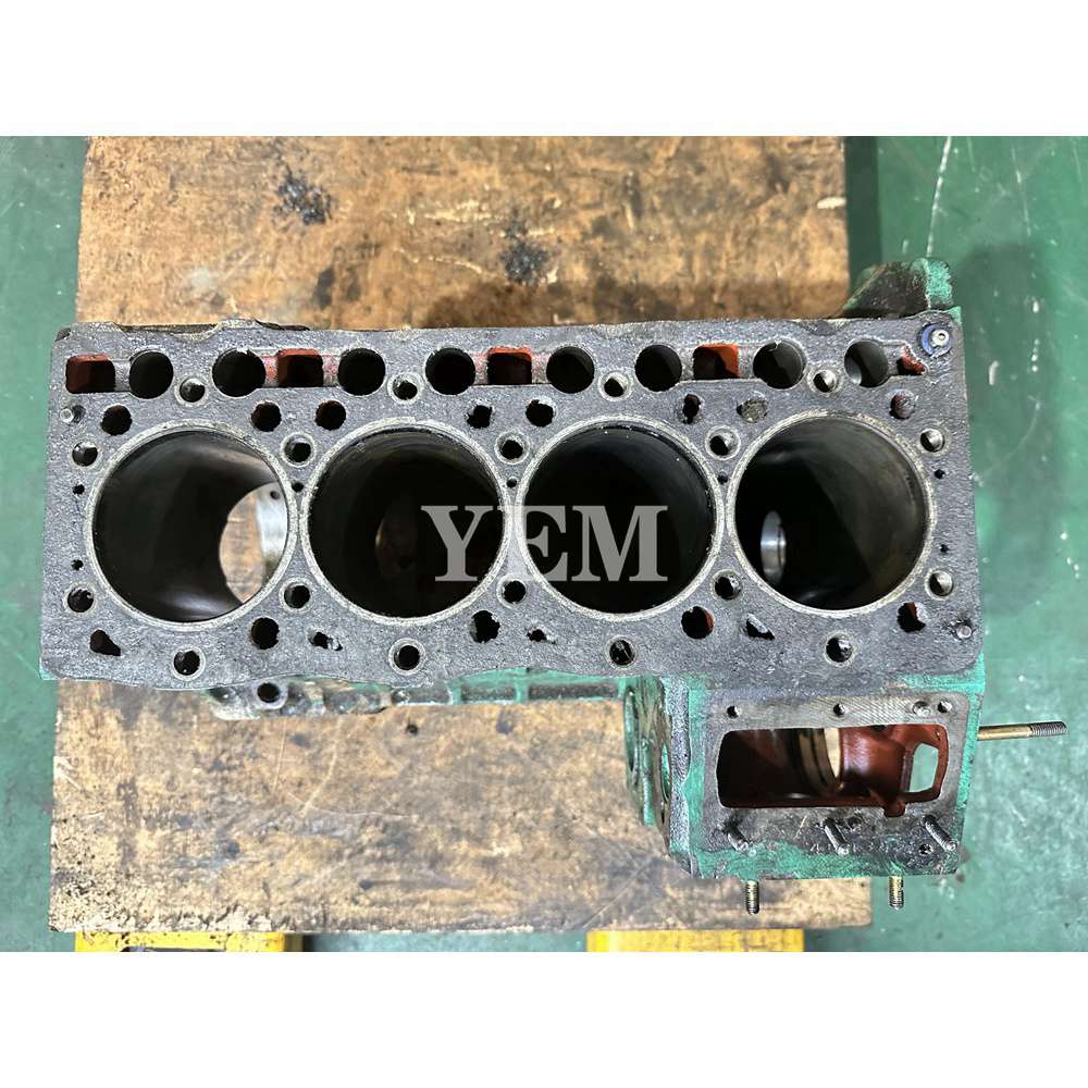 V1305 Cylinder Block For Kubota Cams 224S excavator