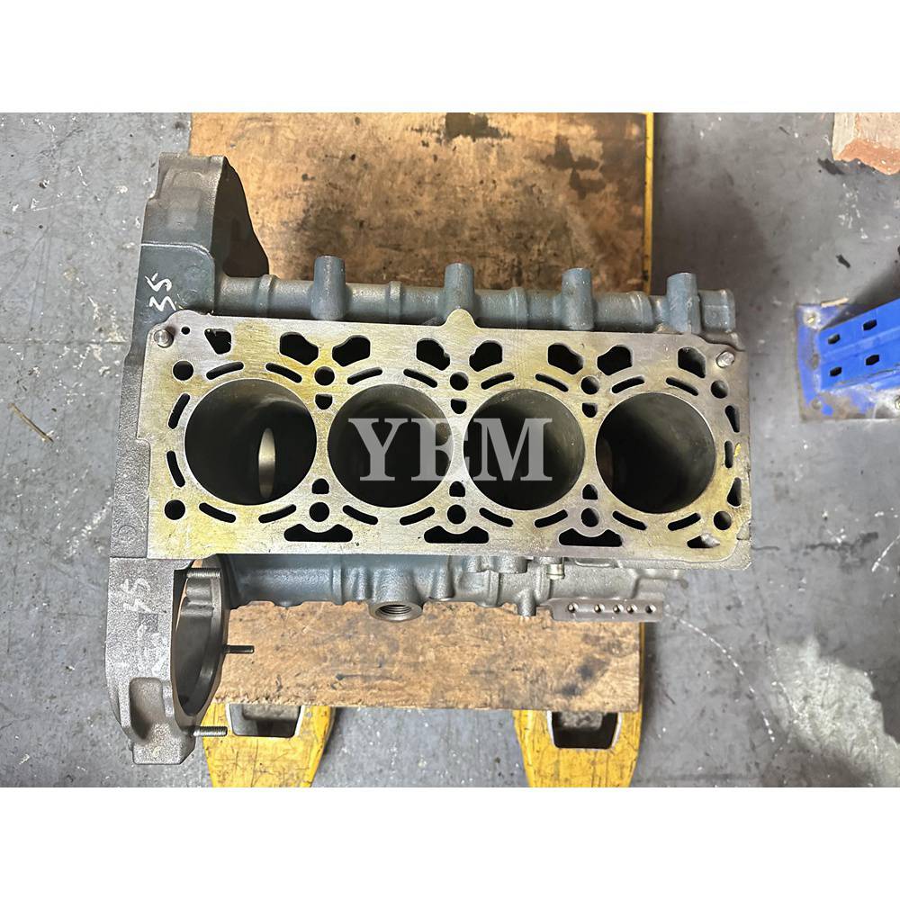 V2607 Cylinder Block For Kubota Menzi A4 excavator