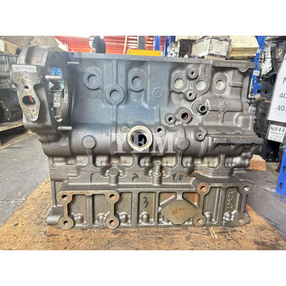 V2607 Cylinder Block For Kubota Menzi A4 excavator For Kubota