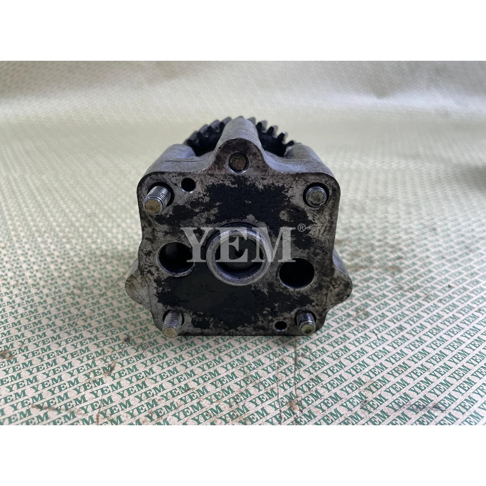 USED F2803 OIL PUMP FOR KUBOTA DIESEL ENGINE SPARE PARTS For Kubota