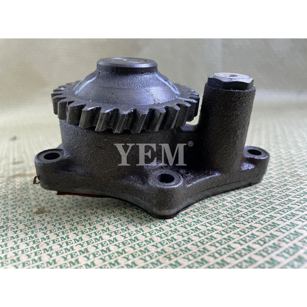 FOR YANMAR ENGINE 3TNE88 OIL PUMP 129150-32000 For Yanmar