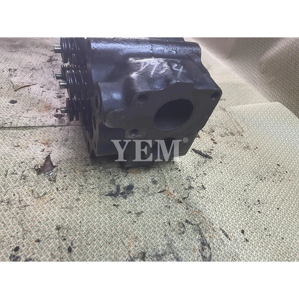 USED D934 CYLINDER HEAD ASSY FOR LIEBHERR DIESEL ENGINE SPARE PARTS For Liebherr