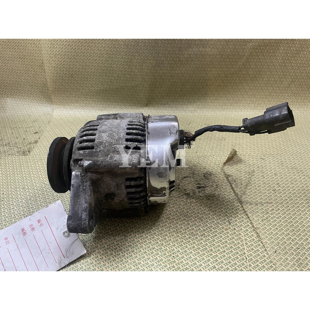 FOR YANMAR ENGINE 4TN78 ALTERNATOR (USED) For Yanmar