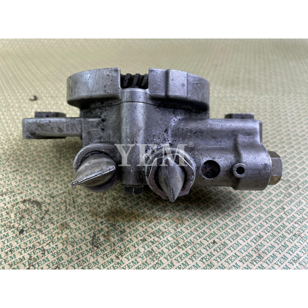 SECOND HAND OIL PUMP FOR ISUZU 3LD1 DIESEL ENGINE PARTS For Isuzu