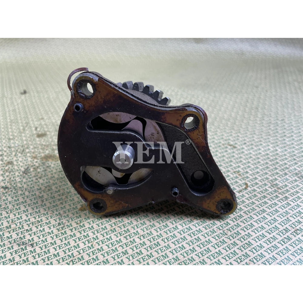 FOR YANMAR ENGINE 3TNE88 OIL PUMP 129150-32000 For Yanmar