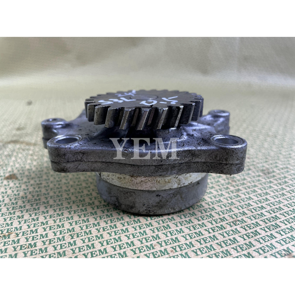 USED S3L OIL PUMP 31A3510010 FOR MITSUBISHI DIESEL ENGINE SPARE PARTS For Mitsubishi