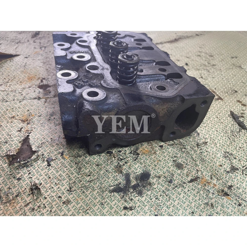 FOR YANMAR ENGINE 2TNV66 CYLINDER HEAD ASSY (USED) For Yanmar