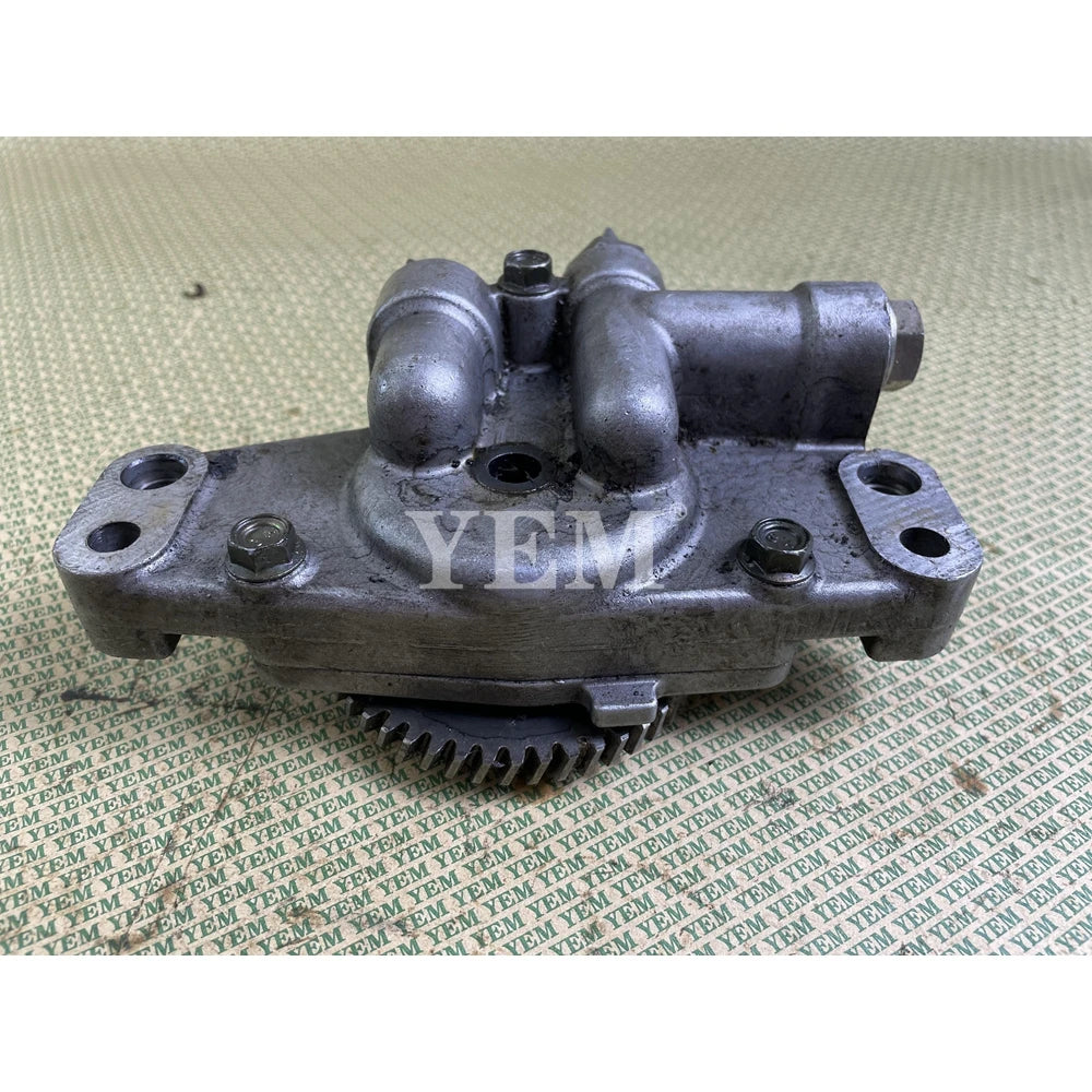 SECOND HAND OIL PUMP FOR ISUZU 3LD1 DIESEL ENGINE PARTS For Isuzu