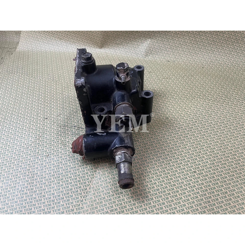 4TNV106 THERMOSTAT COVER ASSY FOR YANMAR (USED) For Yanmar