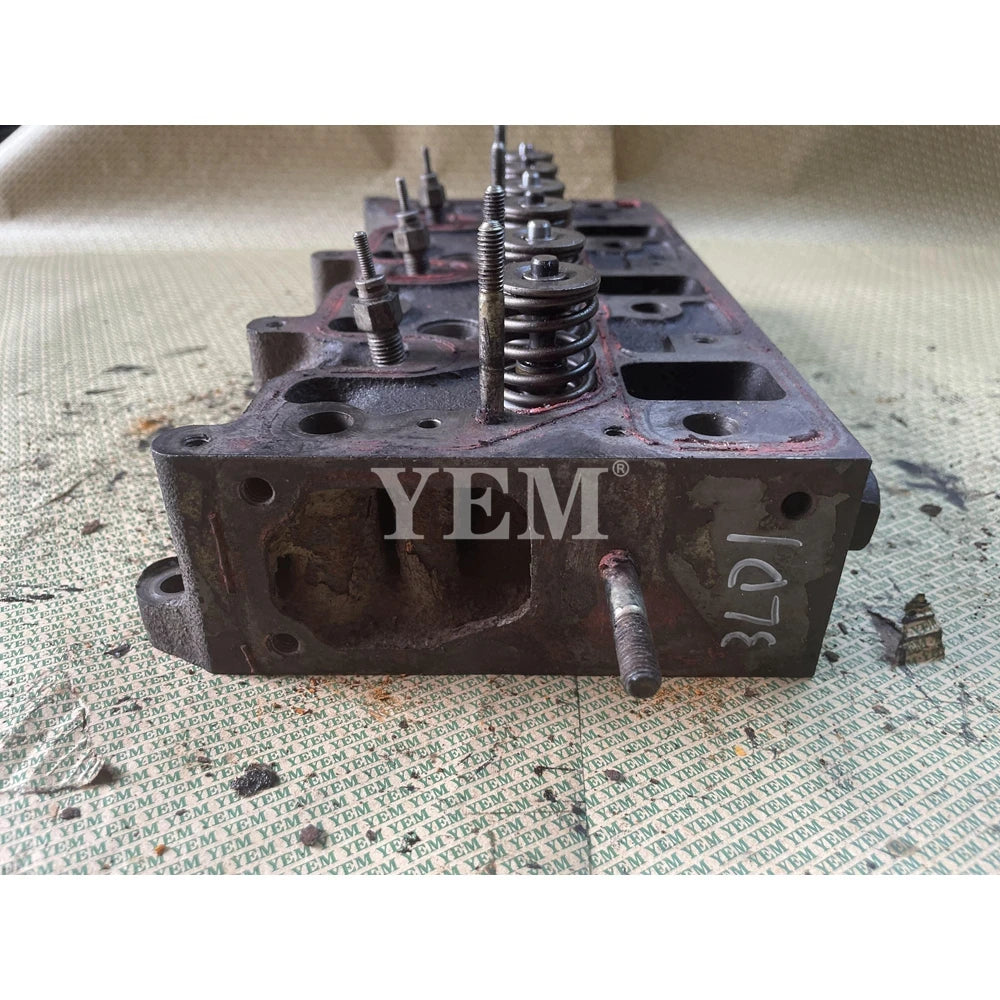 SECOND HAND CYLINDER HEAD ASSY FOR ISUZU 3LD1 DIESEL ENGINE PARTS For Isuzu