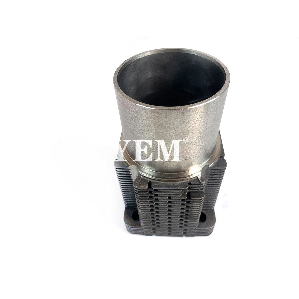 BF6L913 SLEEVE FOR DEUTZ DIESEL ENGINE PARTS For Deutz