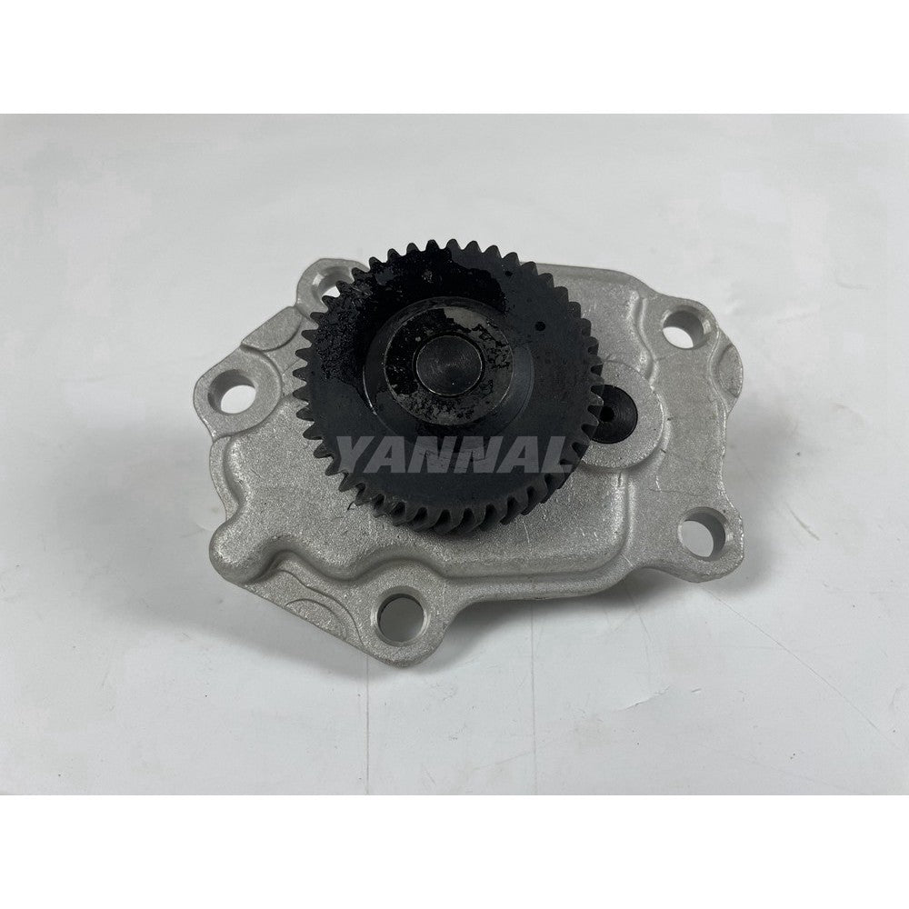 NISSAN TD23 OIL PUMP For Nissan