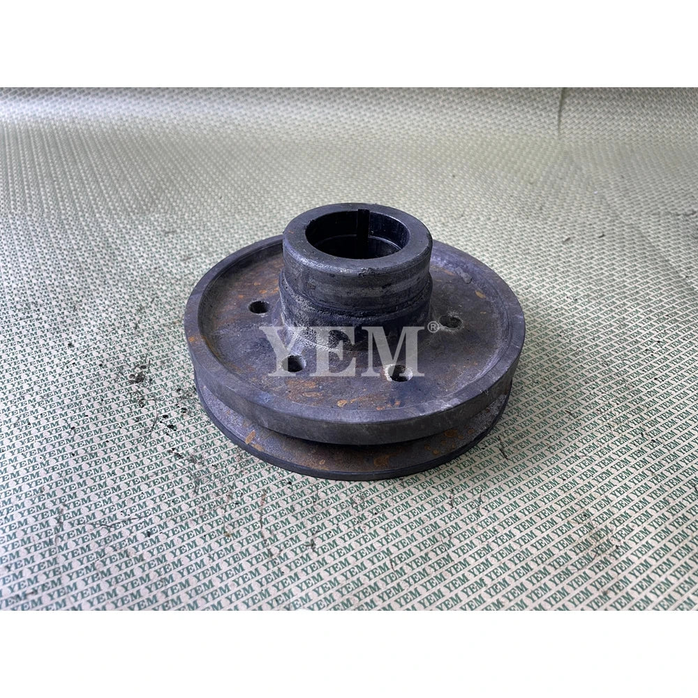 FOR KOMATSU ENGINE 4D95 CRANKSHAFT PULLEY For Komatsu