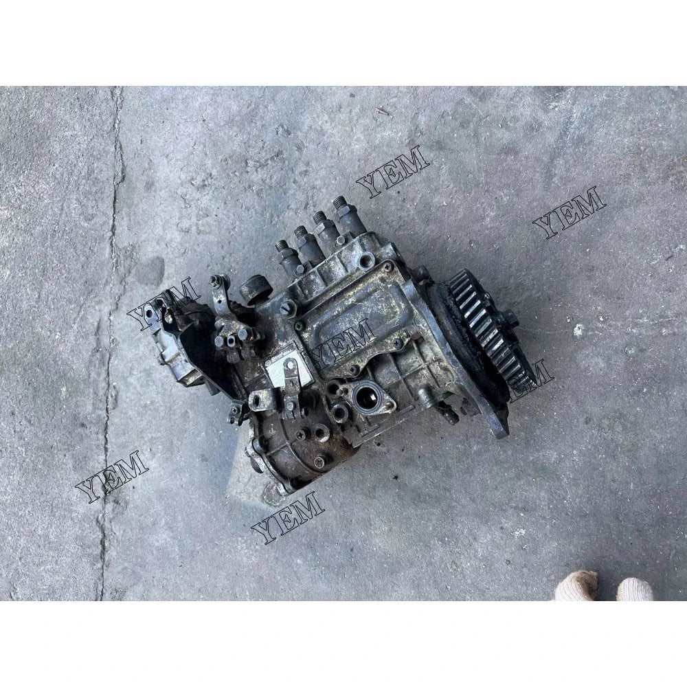 competitive price Fuel Injection Pump Assy For Isuzu 4FB1 excavator engine part YEMPARTS