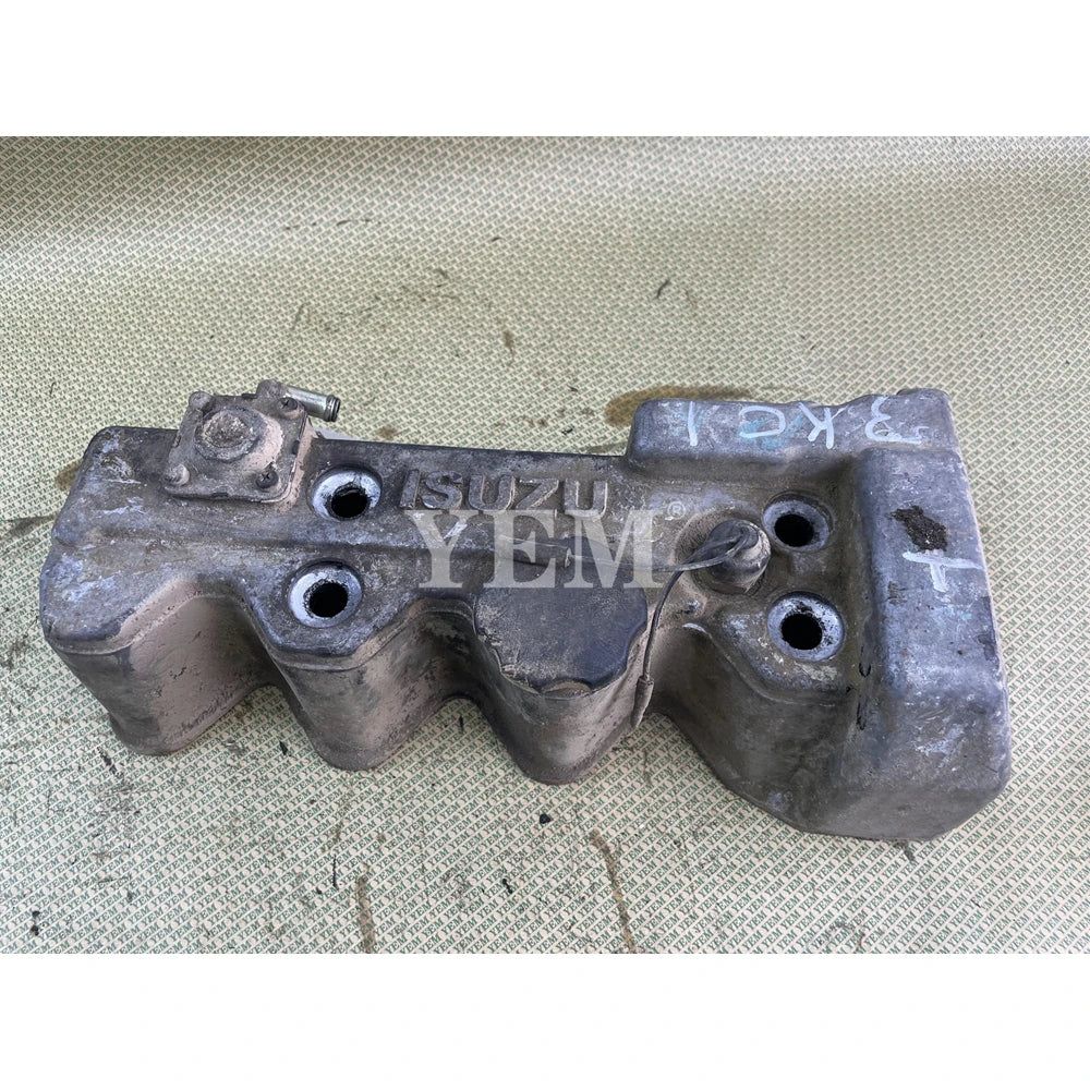 USED 3KB1 VALVE COVER FOR ISUZU DIESEL ENGINE SPARE PARTS For Isuzu