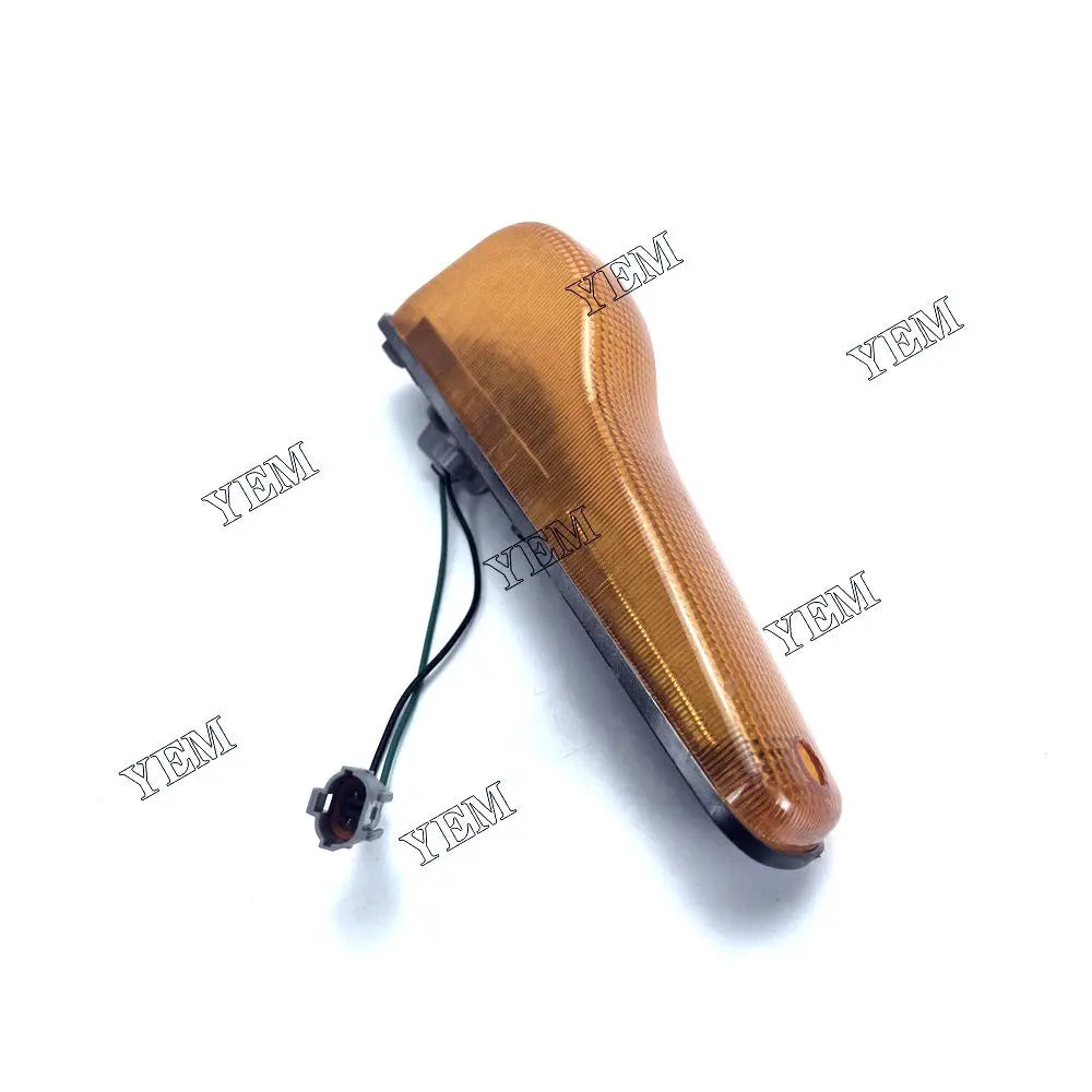 competitive price 1-82210228-2 Turn Signal Lamp For Isuzu 6WF1 excavator engine part YEMPARTS