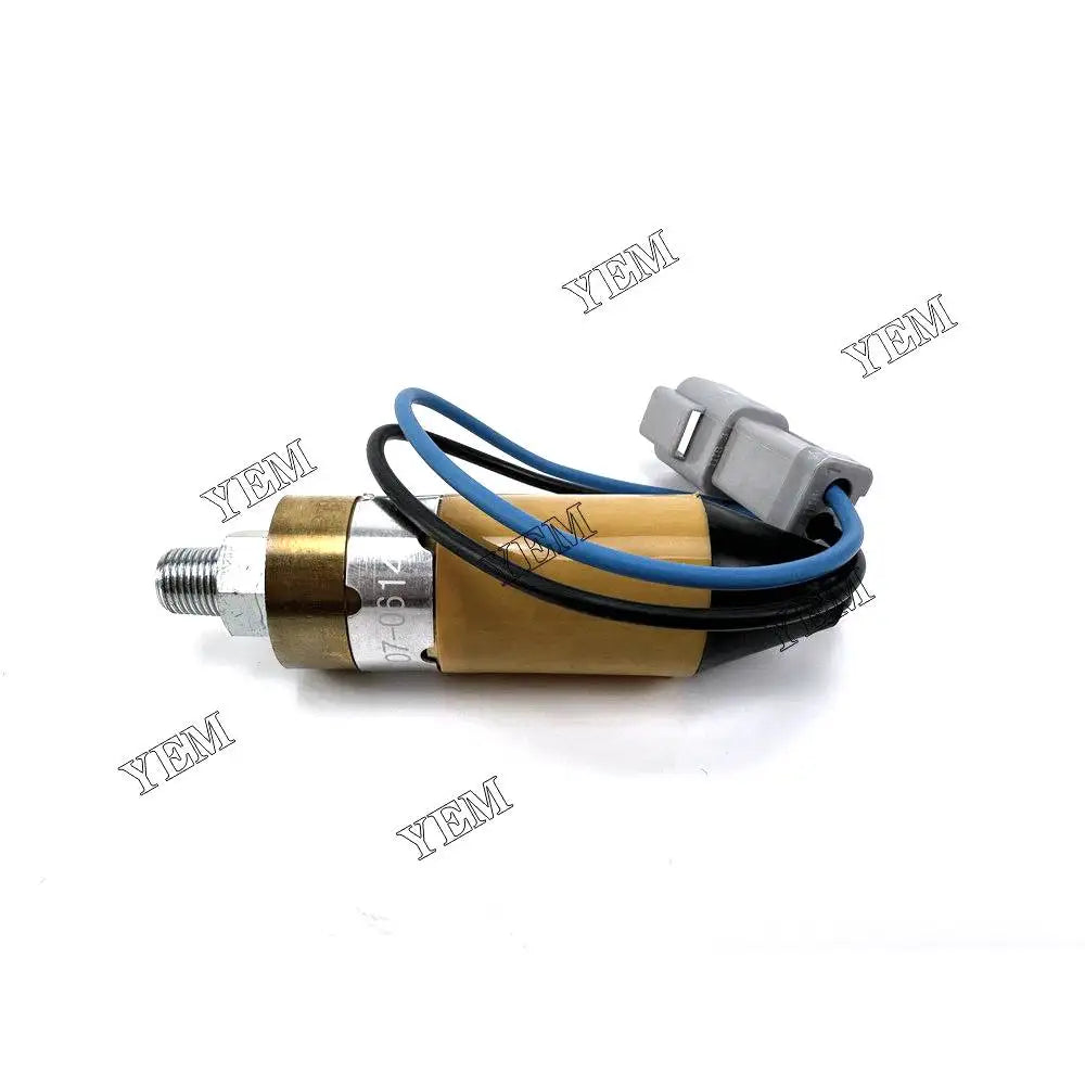 Part Number 107-0614 Oil Pressure Sensor For Caterpillar 543 Engine YEMPARTS