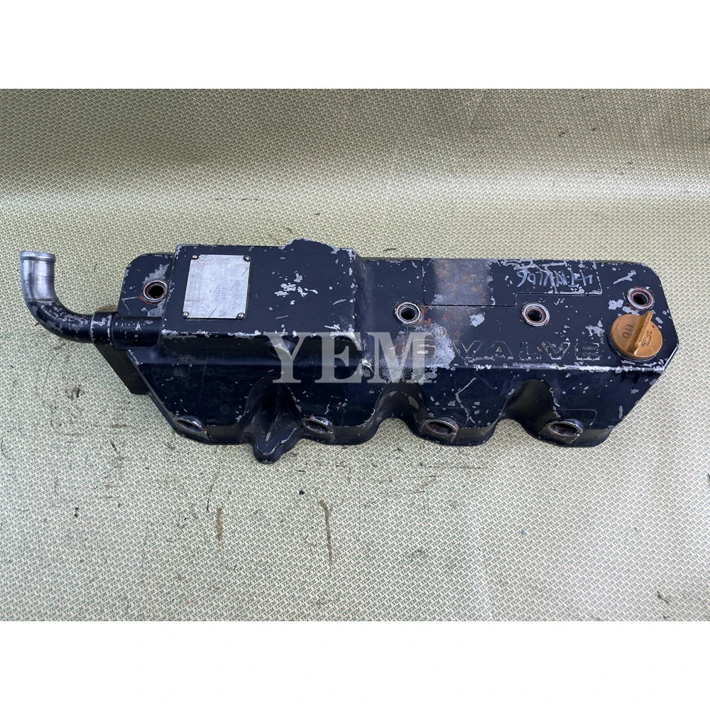 4TNV106 VALVE COVER FOR YANMAR (USED) For Yanmar