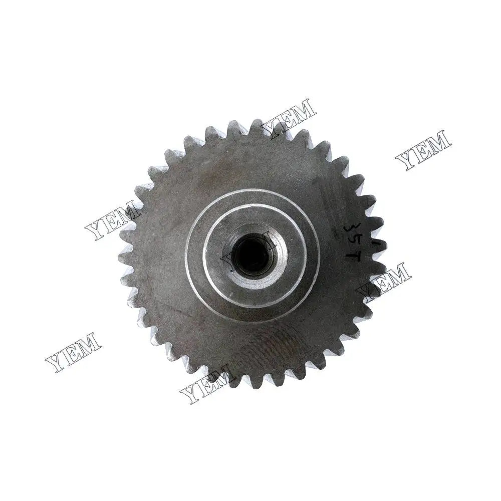 Part Number 8-97302-687-0P Hydraulic Pump Idler Gear For Isuzu 4JG2B Engine YEMPARTS