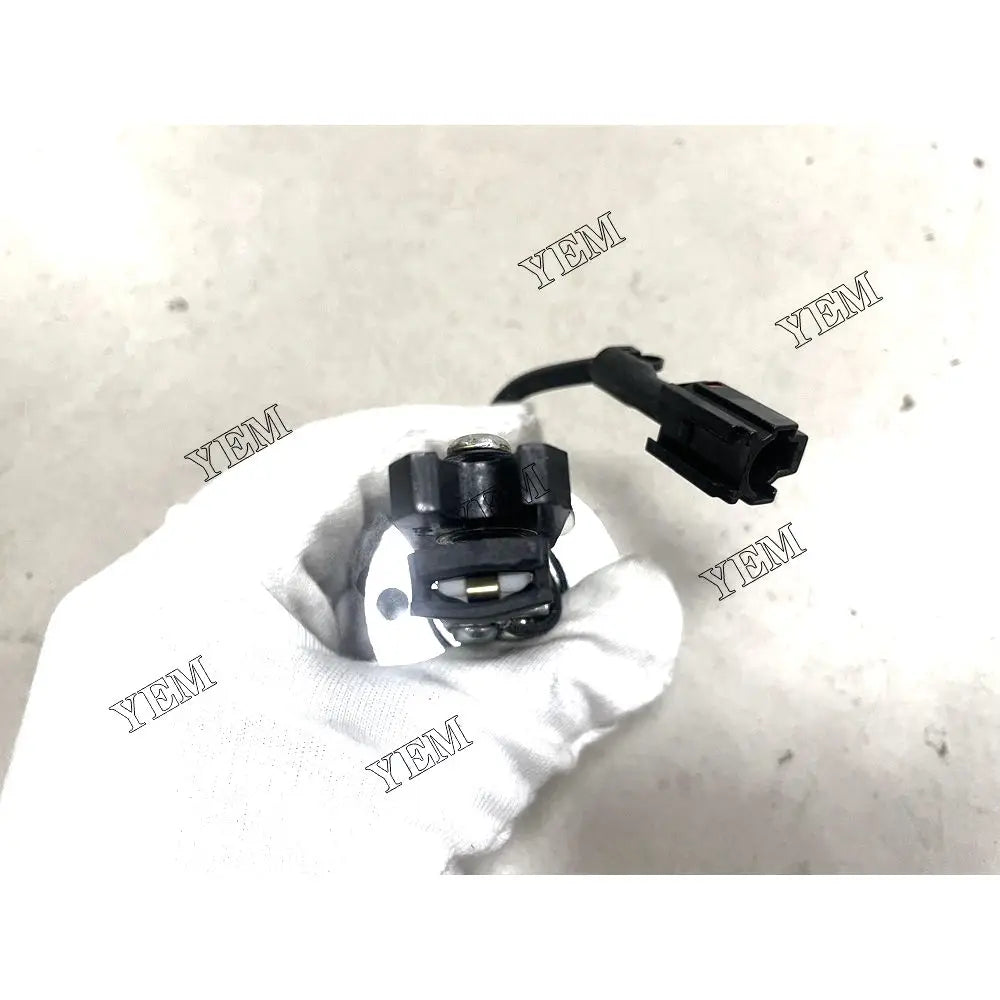 competitive price 8-97131223-0 Oil Level Sensor For Isuzu 6WG1 excavator engine part YEMPARTS