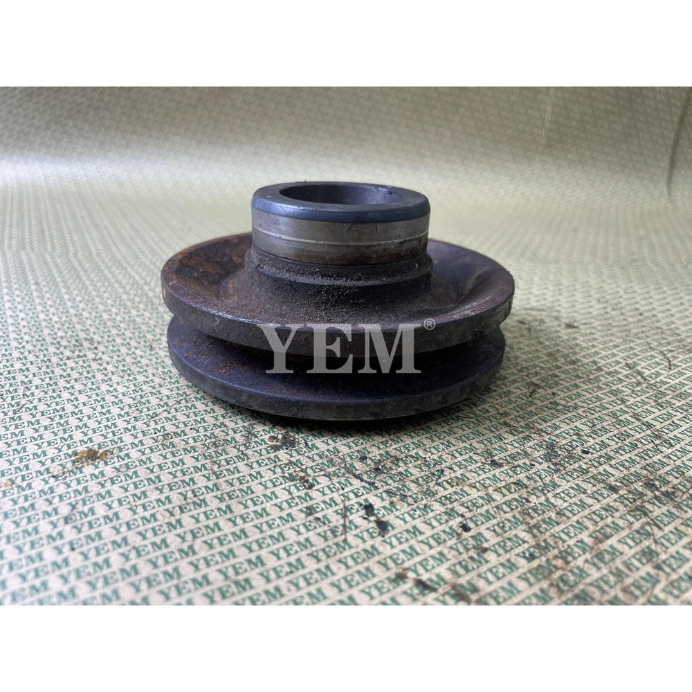 FOR YANMAR ENGINE 3TN75 CRANK PULLEY (USED) For Yanmar